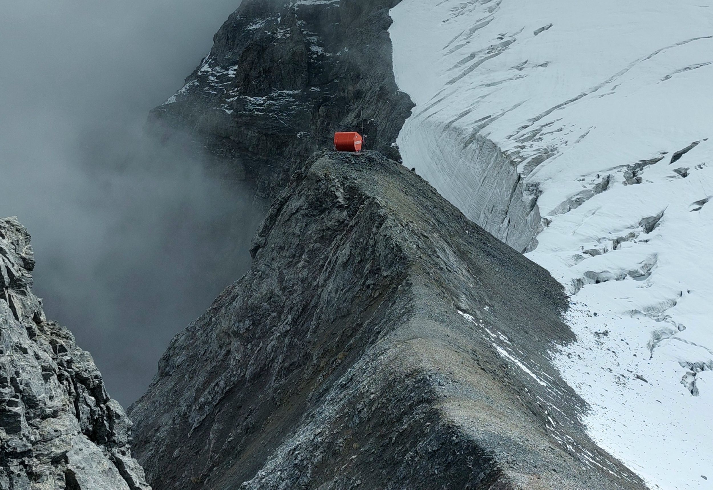 biwakschachtel hochtour ortleralpen
