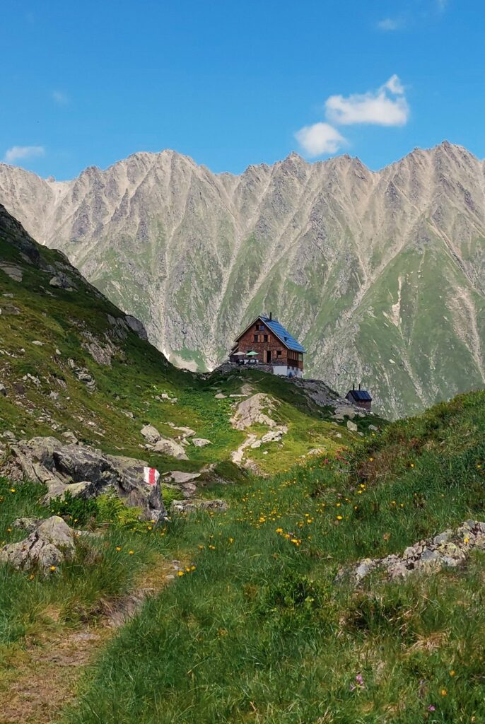 gaulihuette schweiz durchquerung mit guide gaulihuette schweiz durchquerung mit guide